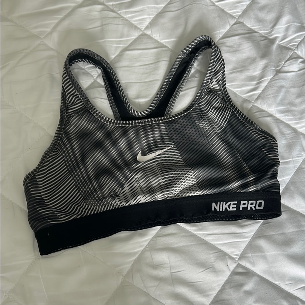 Nike Pro Black Sports Bra